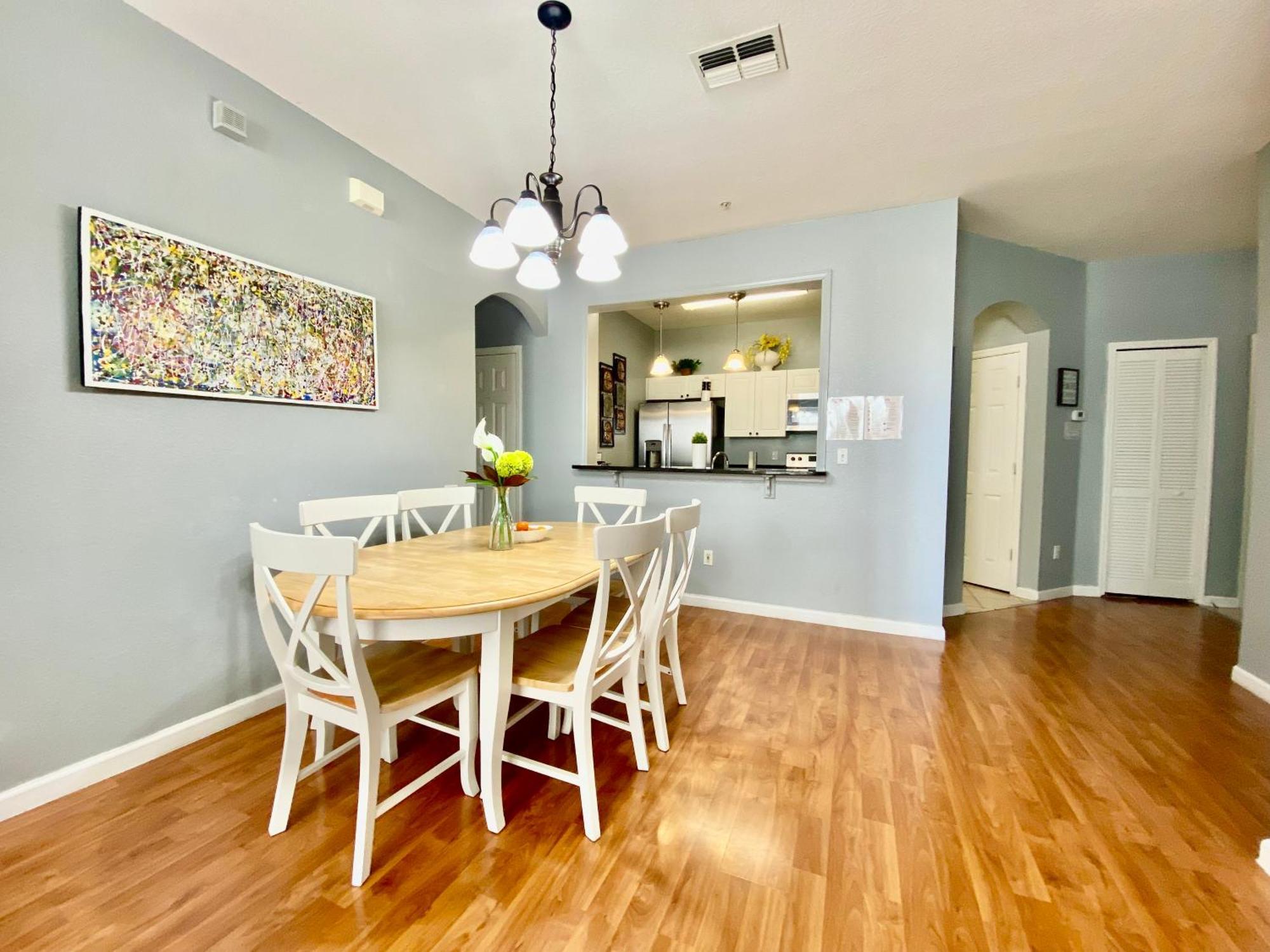 3 Bedroom Resort Style Condo, 3 Miles To Disney! 키시미 외부 사진